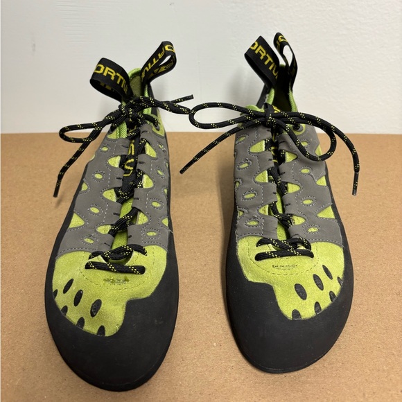 La Sportiva Mens Tarantulace Climbing Shoes Size 7